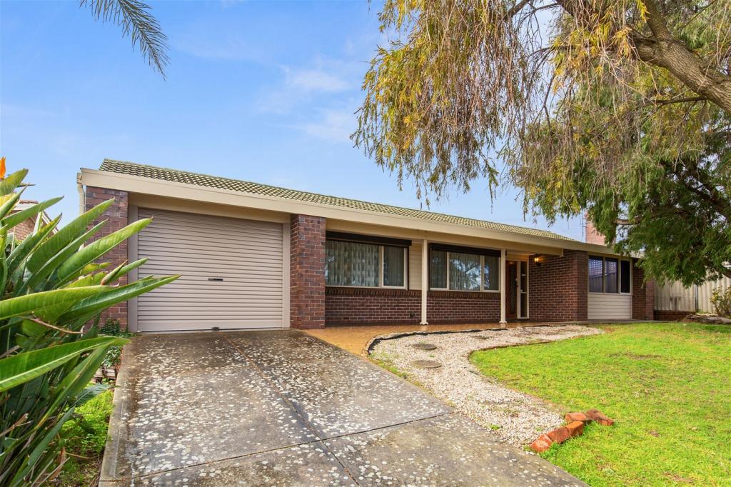 24 Freya Ave, Hallett Cove, SA 5158