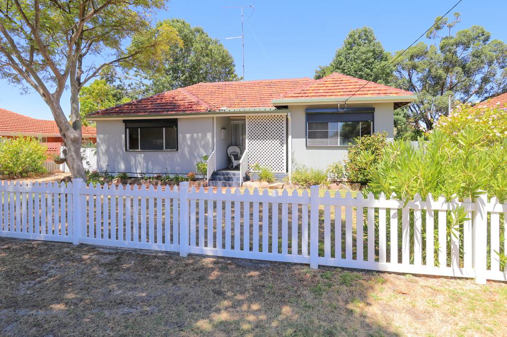 8 Congdon Ave, Pinjarra, WA 6208