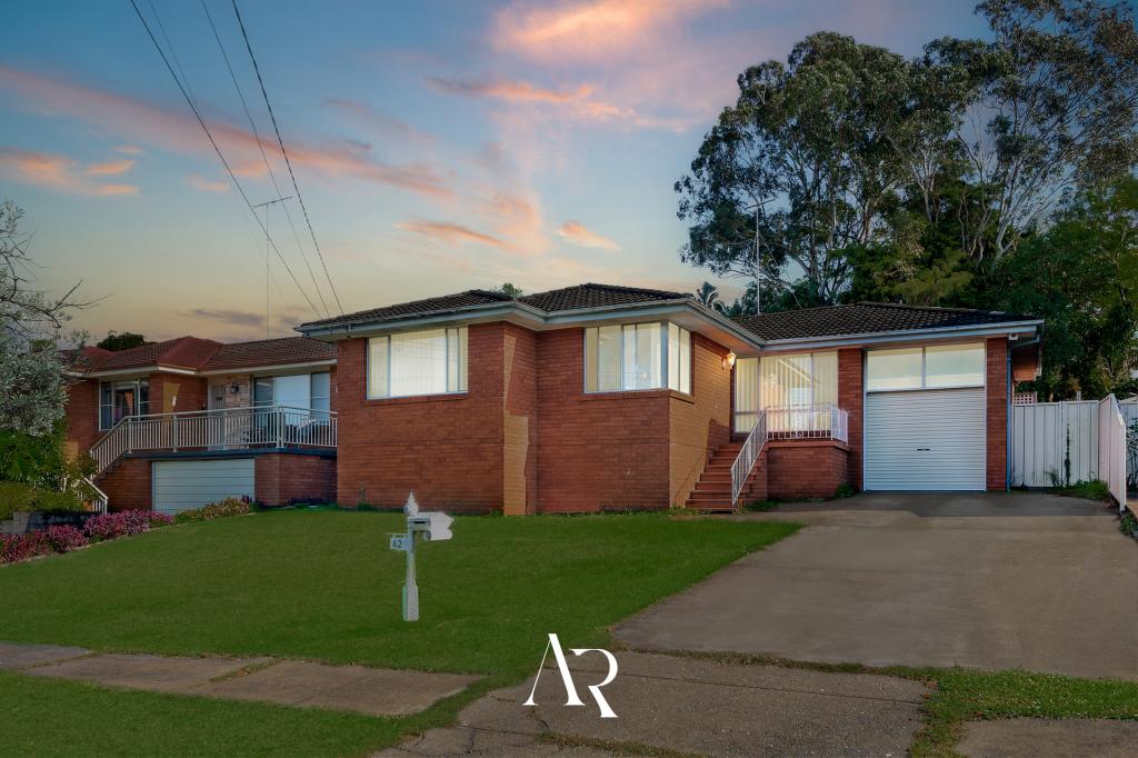 62 Caroline Cres, Georges Hall, NSW 2198