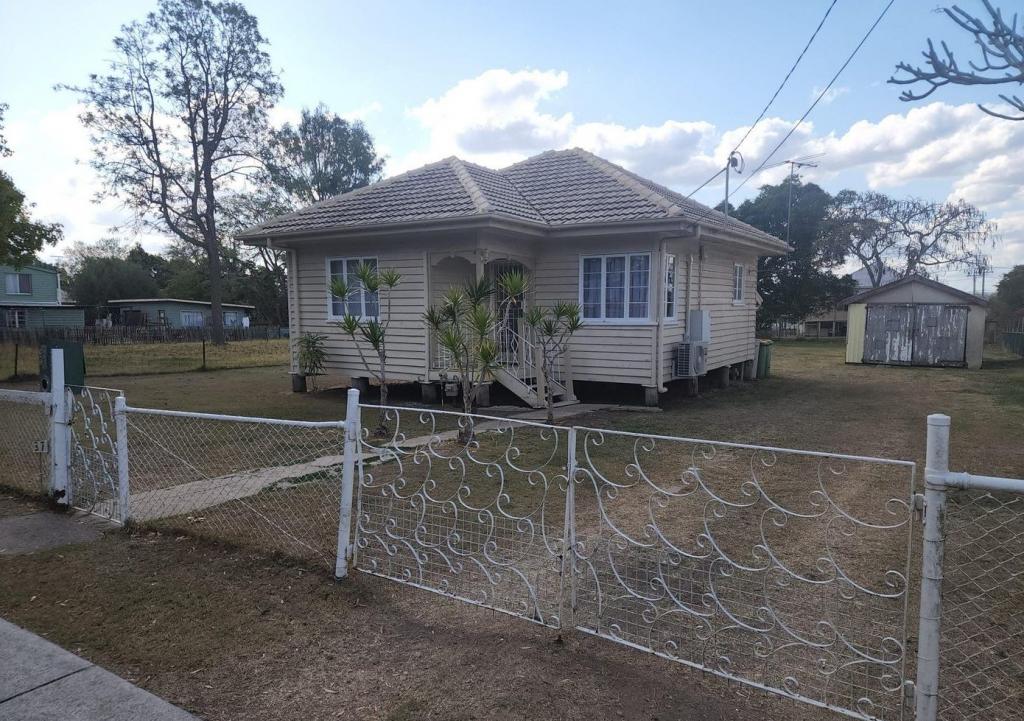 37 THE TCE, NORTH IPSWICH, QLD 4305