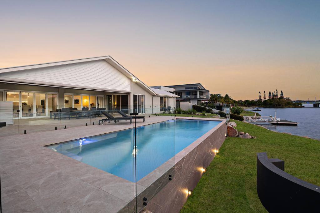 9 Entrance Island, Bokarina, QLD 4575