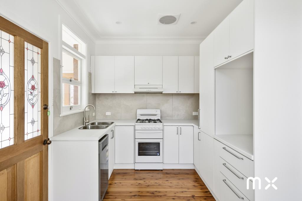 7 St Andrews Pl, Corrimal, NSW 2518