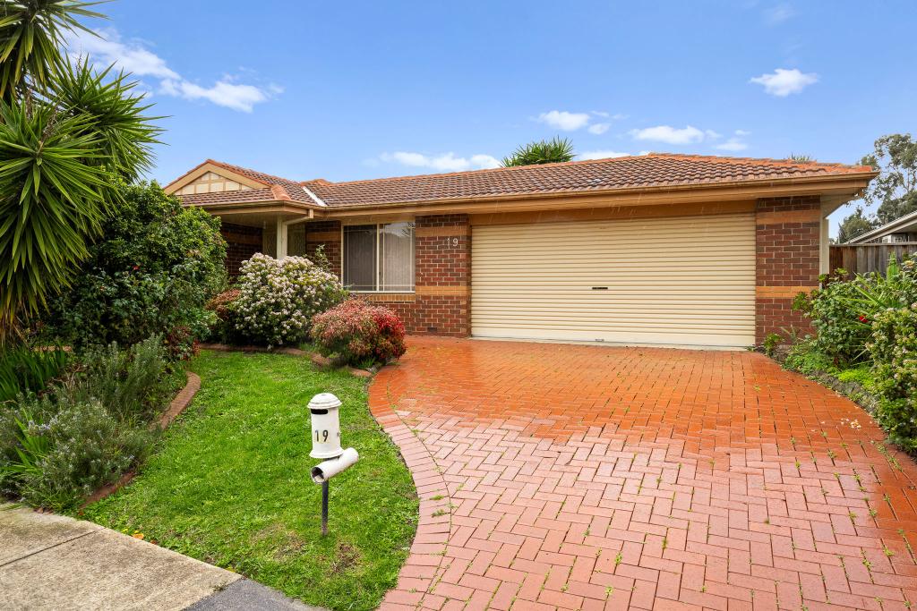 19 Wesley Dr, Narre Warren, VIC 3805