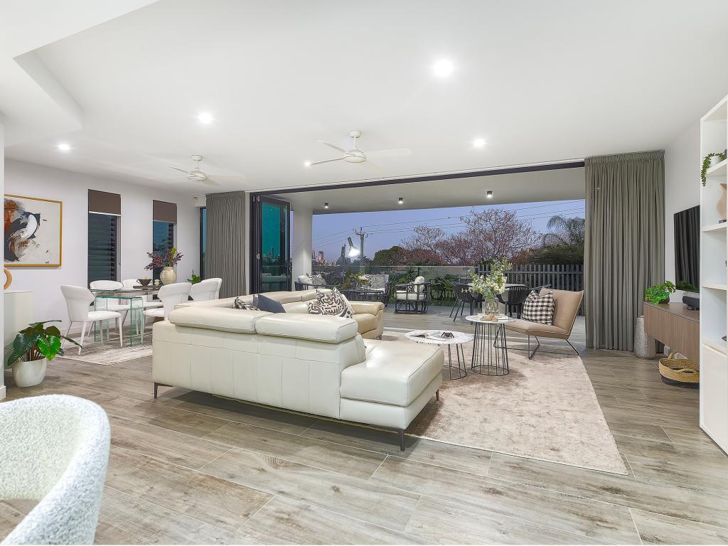 2/1 Goldsbrough Rd, Taringa, QLD 4068