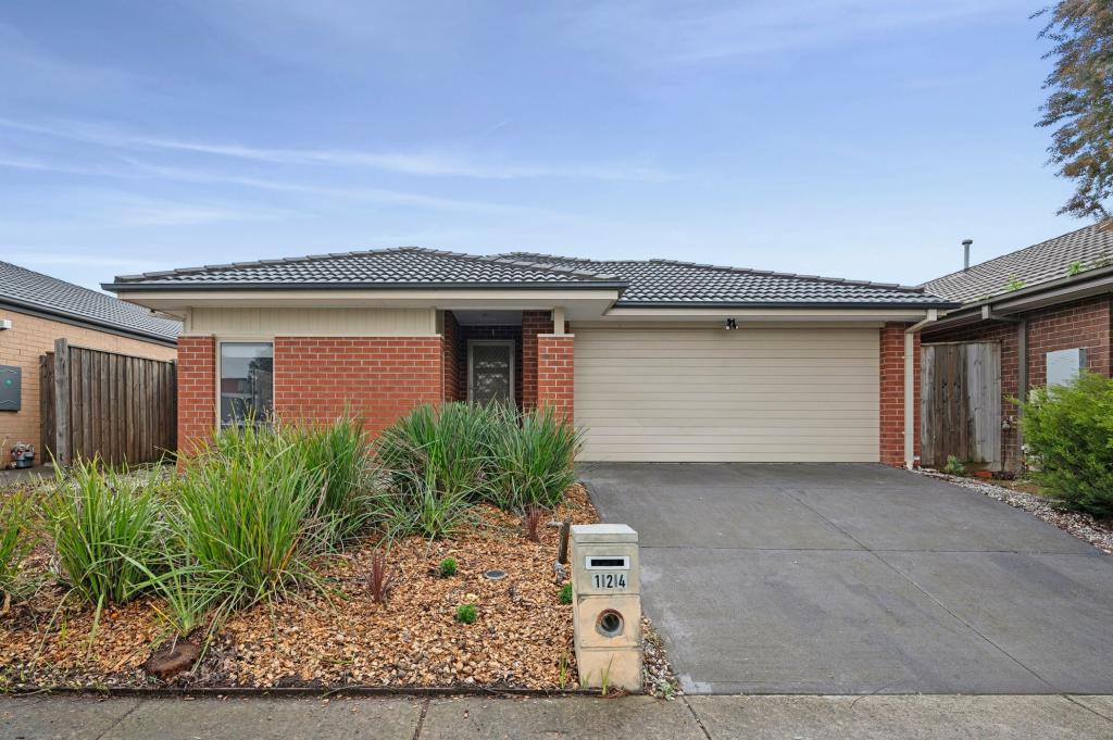 124 EMINENCE BVD, DOREEN, VIC 3754