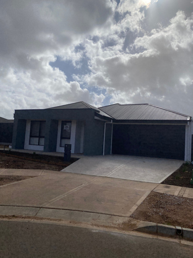 15 Woodhall Way, Munno Para Downs, SA 5115