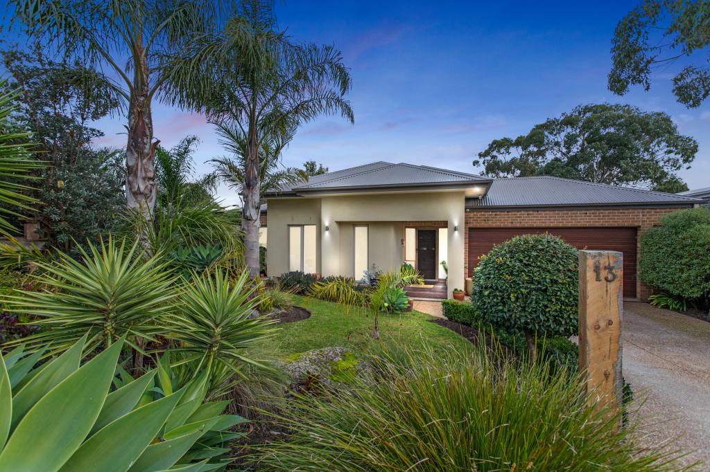 13 Beach Hill Ave, Somers, VIC 3927