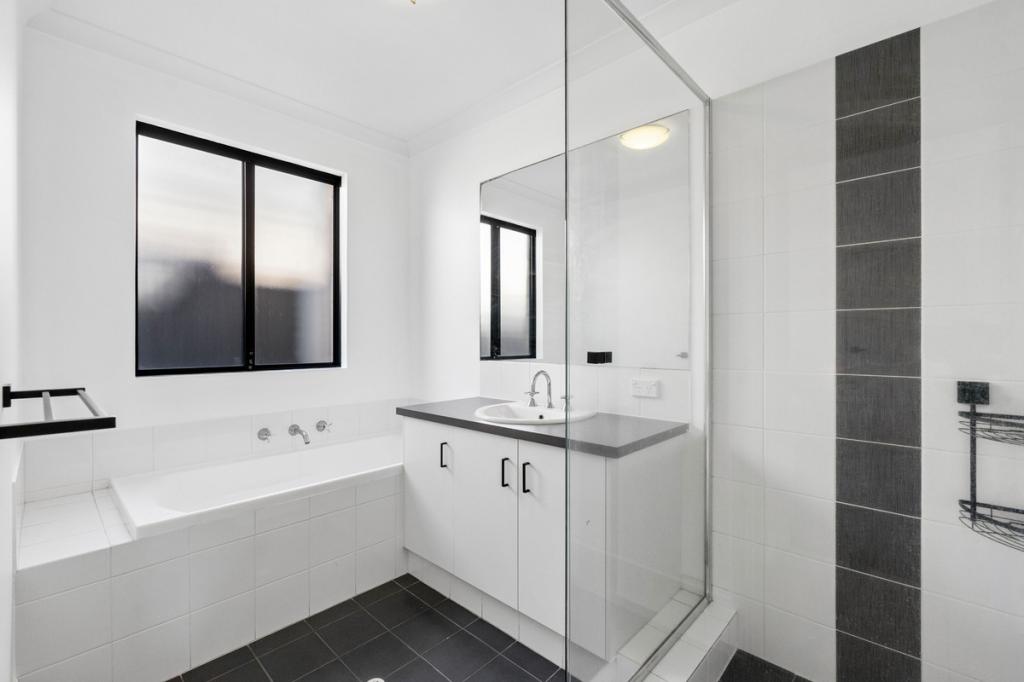 10/14 Wallangarra Rd, Carramar, WA 6031