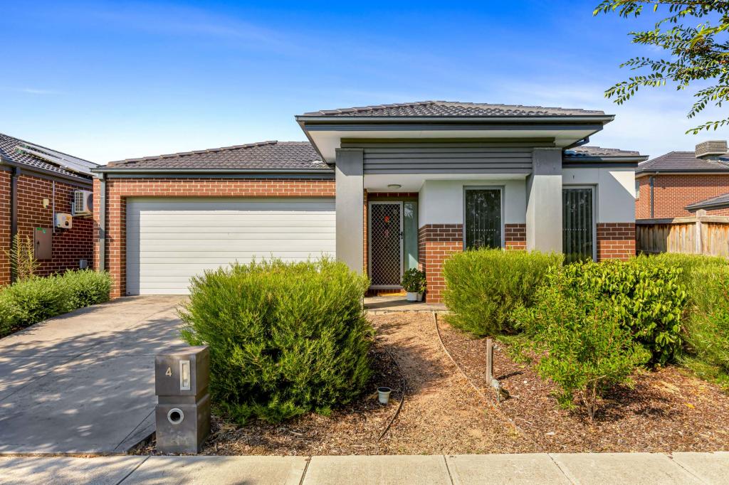 4 Ostend Cres, Point Cook, VIC 3030