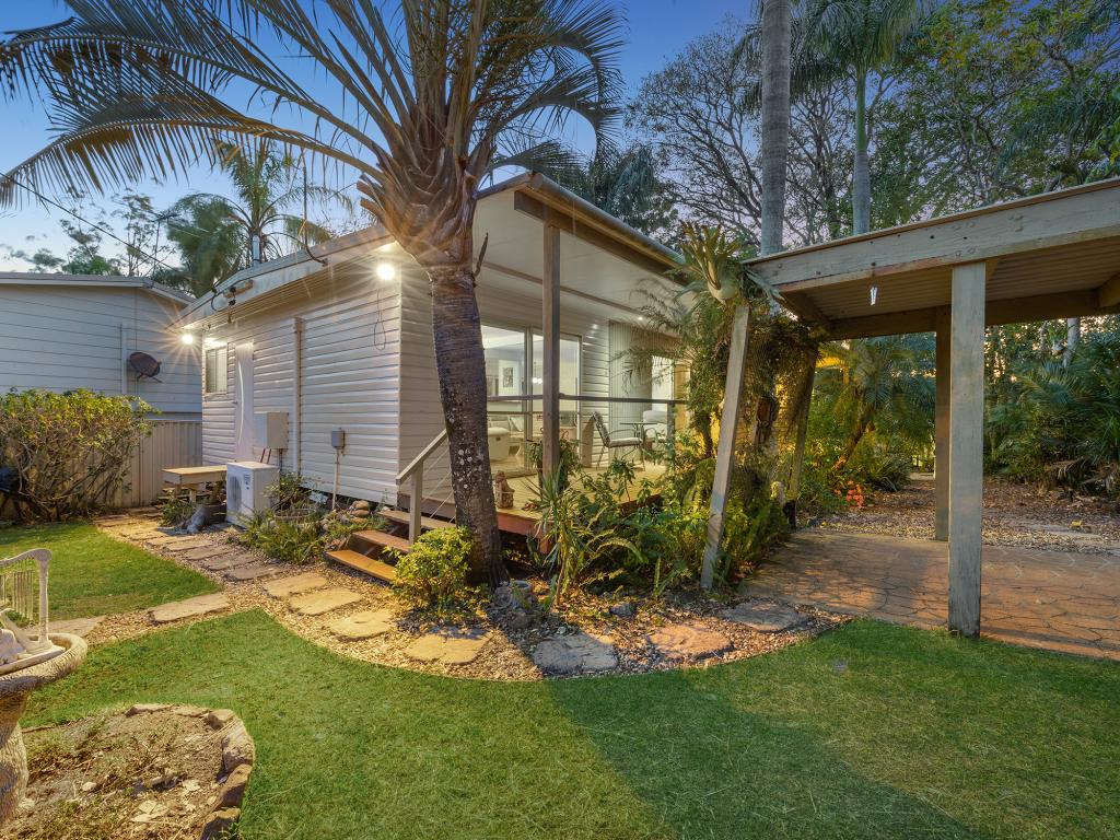 1 Cedar Rd, Redbank Plains, QLD 4301