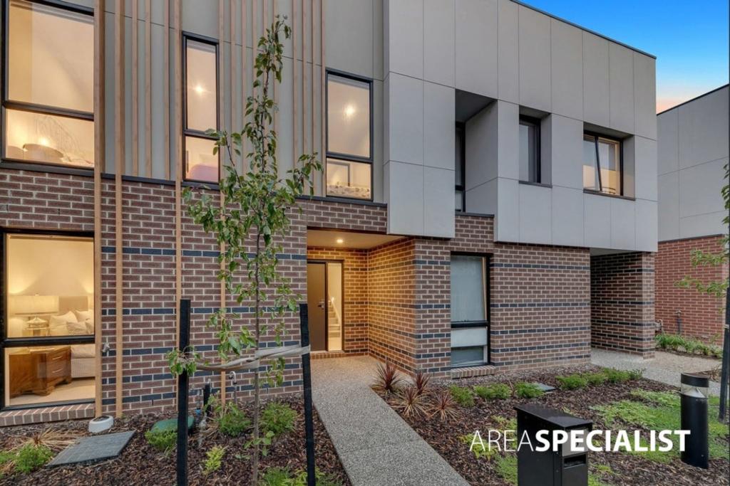 5 Lyra Walk, Point Cook, VIC 3030