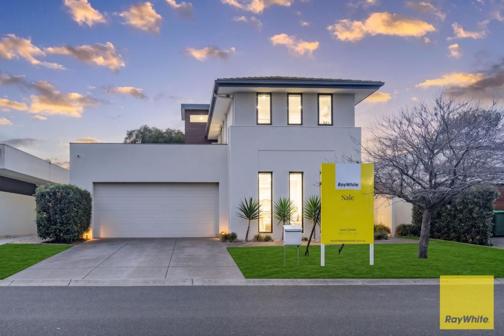 30 Signature Bvd, Point Cook, VIC 3030