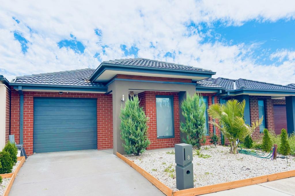 8 Karinya Way, Harkness, VIC 3337