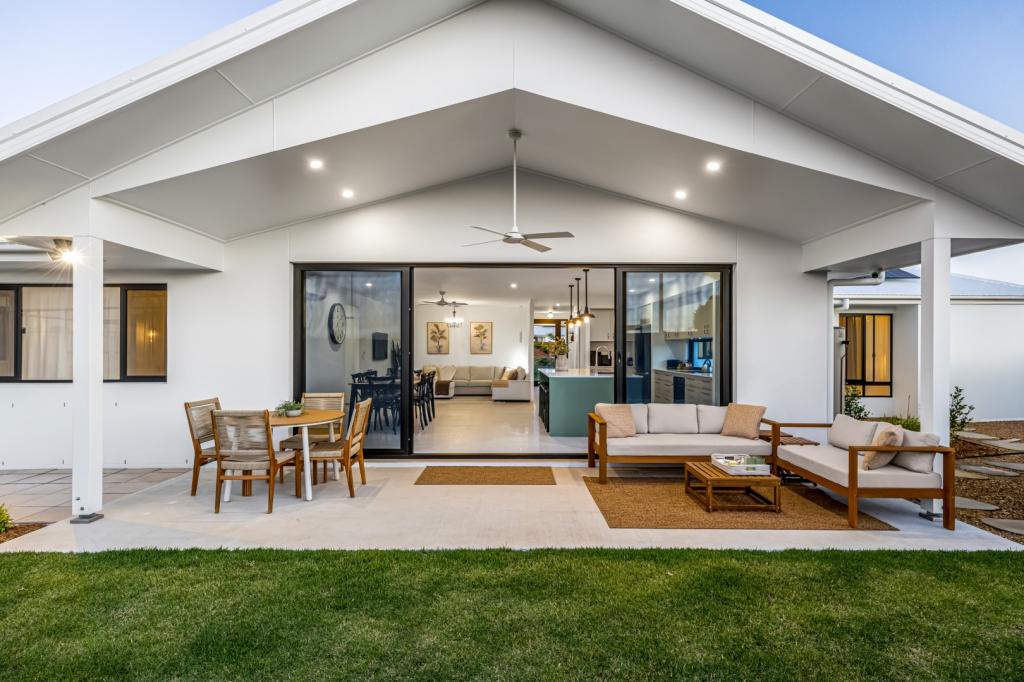 21 Cato Dr, Pelican Waters, QLD 4551