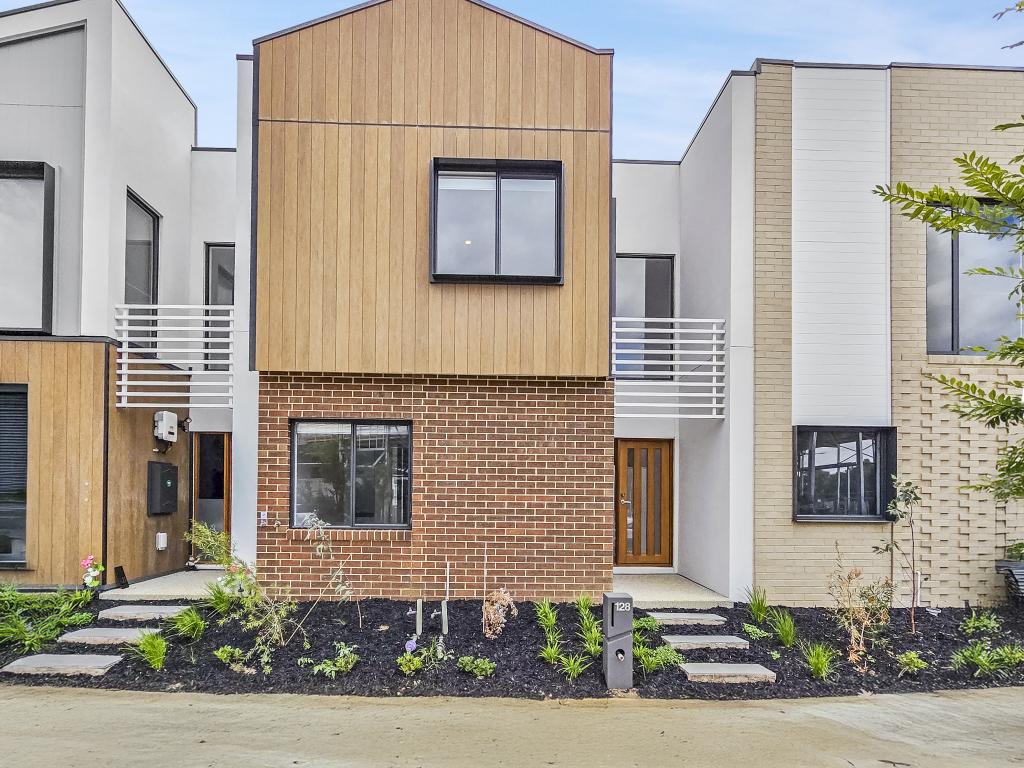 128 Unity Dr, Mount Duneed, VIC 3217