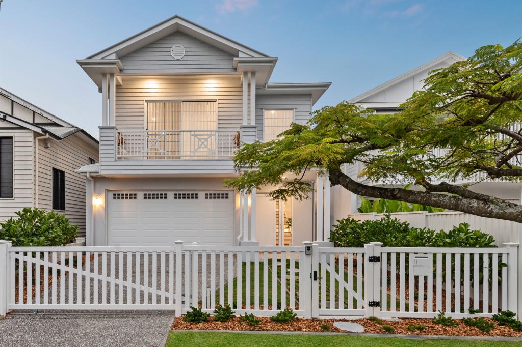 11 Blaikie St, Hendra, QLD 4011