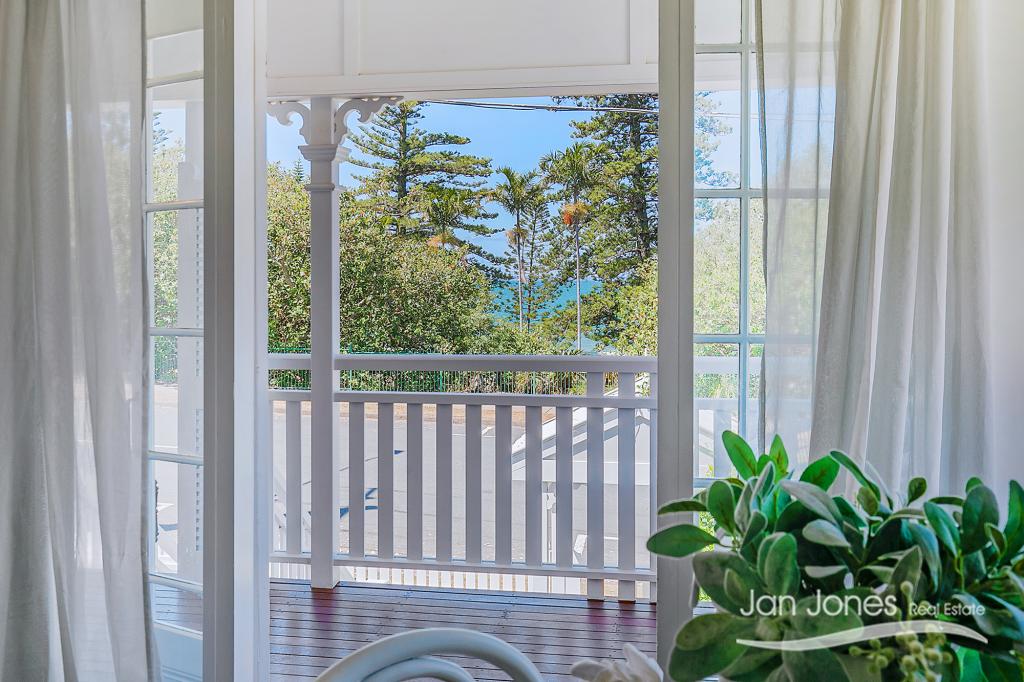 31 Marine Pde, Redcliffe, QLD 4020