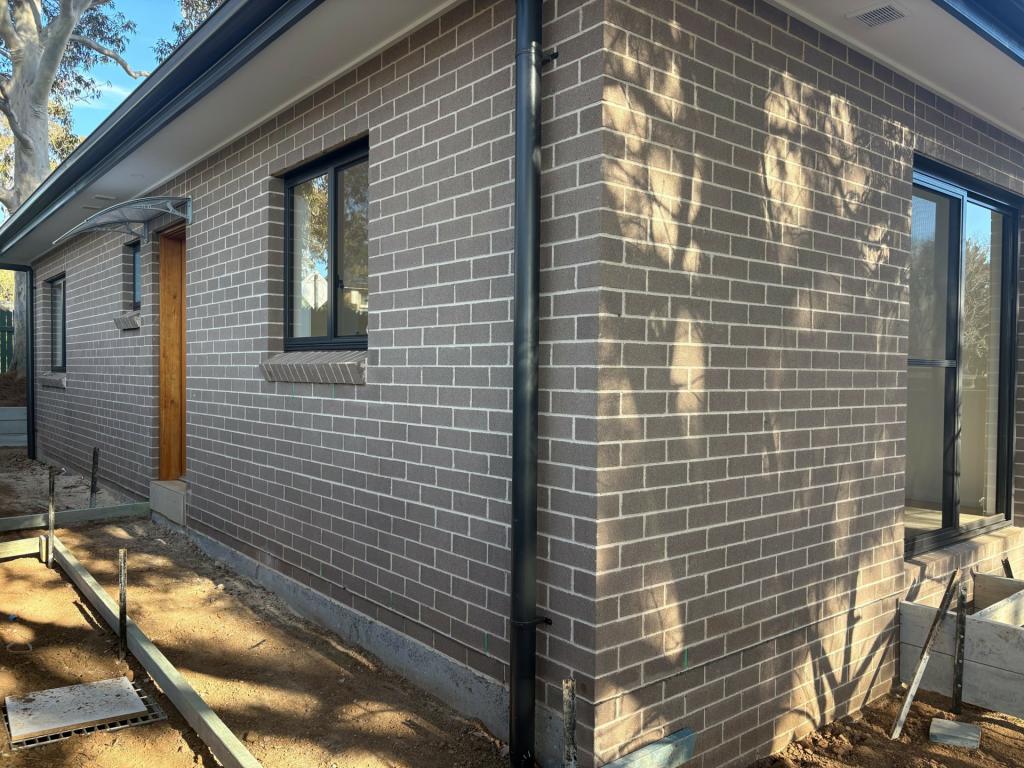 1a Wegg Pl, Ambarvale, NSW 2560