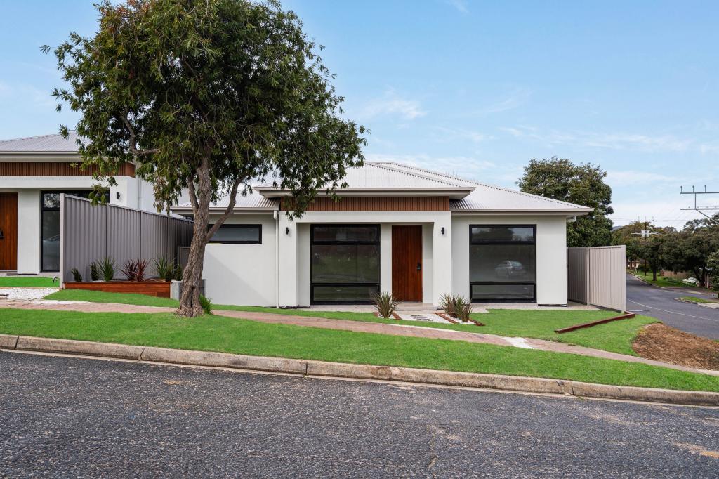 1 Bela St, Hope Valley, SA 5090