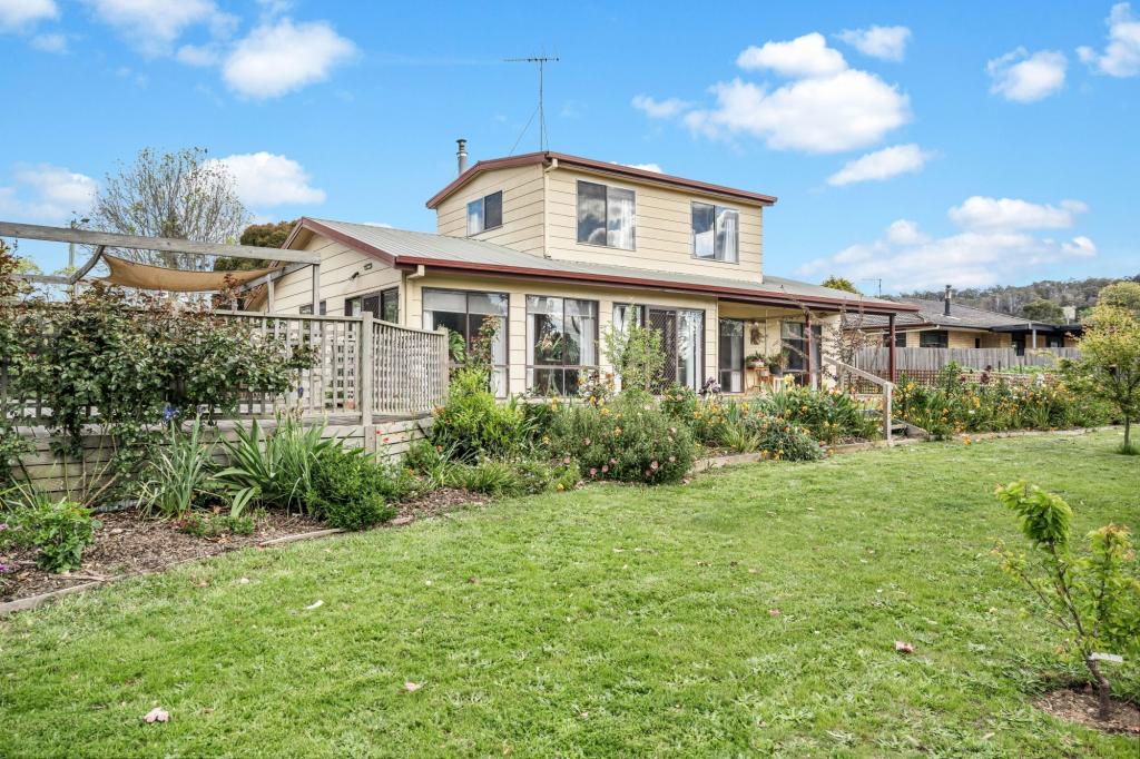 31 Crowther St, Beaconsfield, TAS 7270