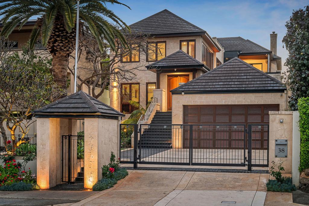 38 Branksome Gdns, City Beach, WA 6015