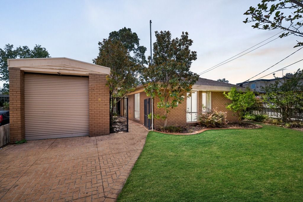 8 Coventry Ct, Frankston, VIC 3199