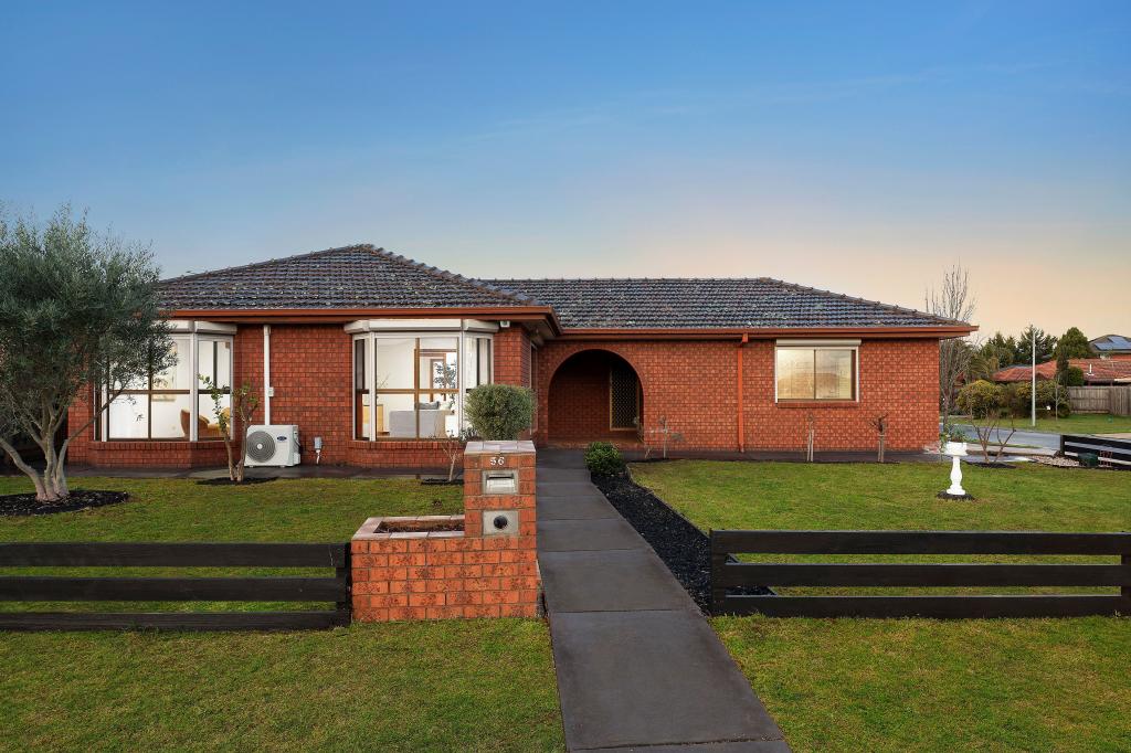 56 Carbine Way, Keilor Downs, VIC 3038