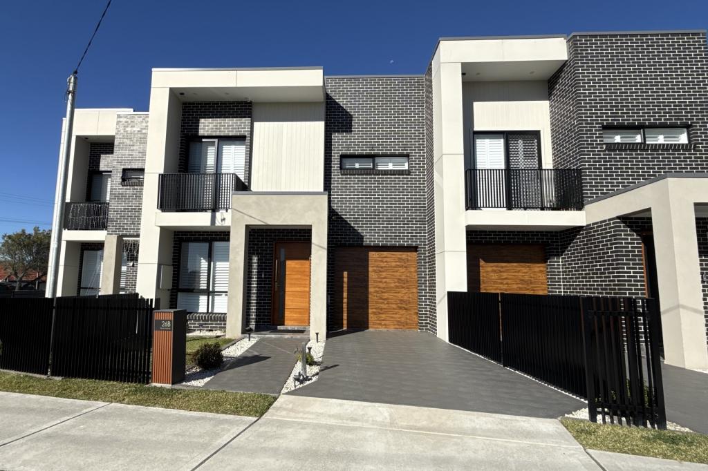 26b Rowe Ave, Lurnea, NSW 2170