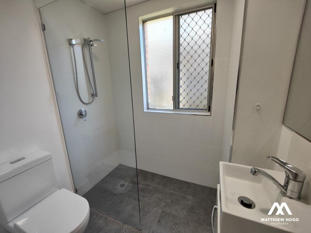 1/4 Drayton Tce, Wynnum, QLD 4178