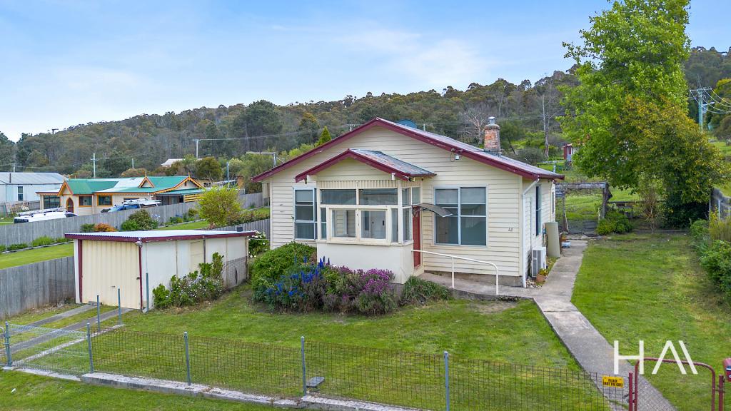 41 New St, Beaconsfield, TAS 7270