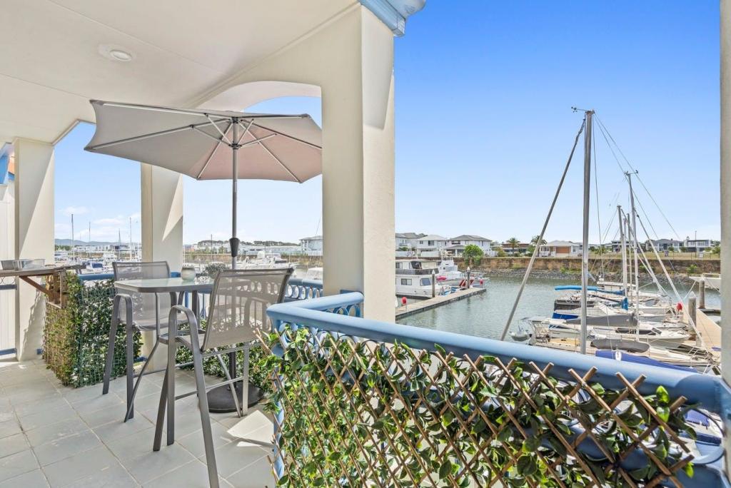 88 John Lund Dr, Hope Island, QLD 4212