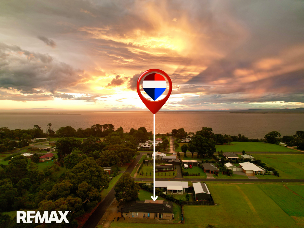 13 Avril Ave, Metung, VIC 3904