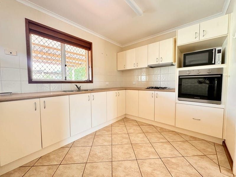 44 Koombana Ave, South Hedland, WA 6722