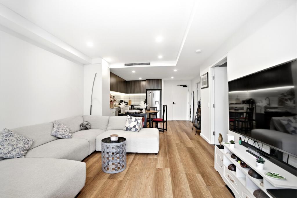 307/9 WEYLAND ST, PUNCHBOWL, NSW 2196