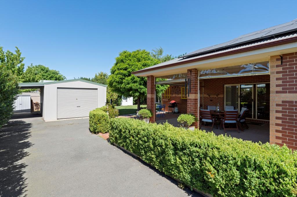 9 Village Ct, Mansfield, VIC 3722