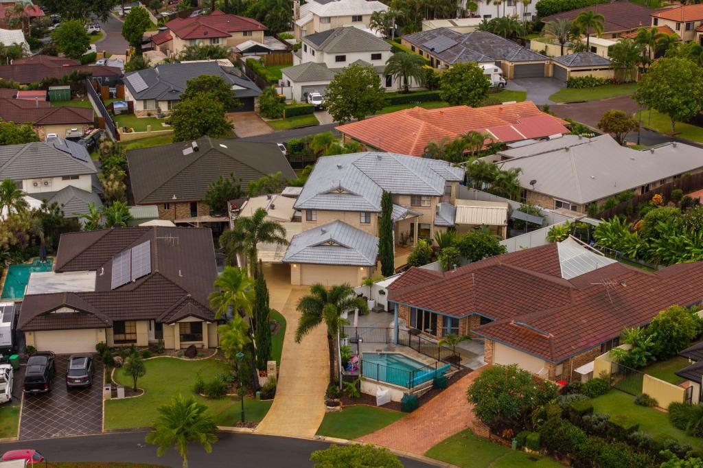 5 Mathison Ct, Redland Bay, QLD 4165