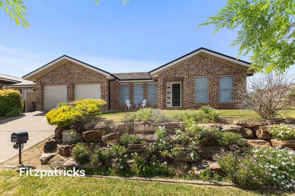 1/58 Yarrawah Cres, Bourkelands, NSW 2650