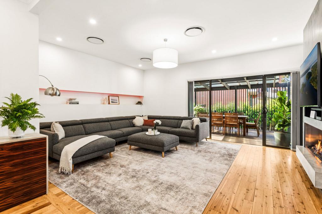 91 Wakehurst Pkwy, Seaforth, NSW 2092