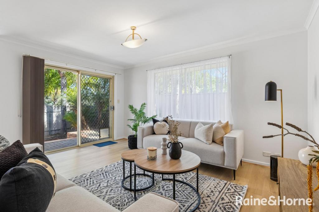 4/1 Abbaron Ct, Aberfoyle Park, SA 5159