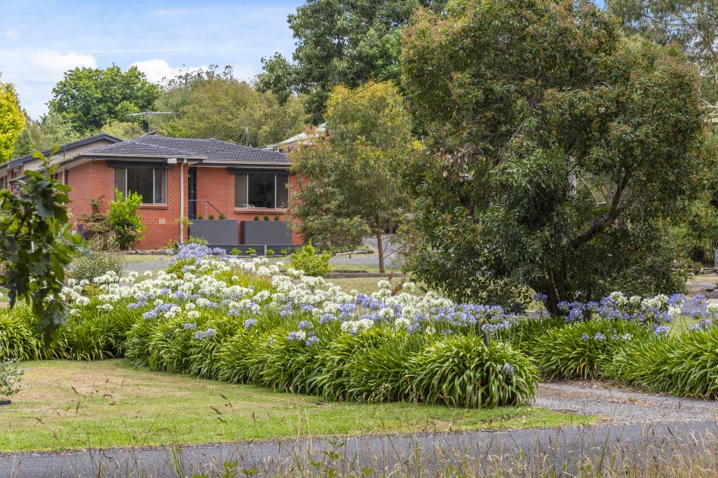 58 Railway Pl, Macedon, VIC 3440