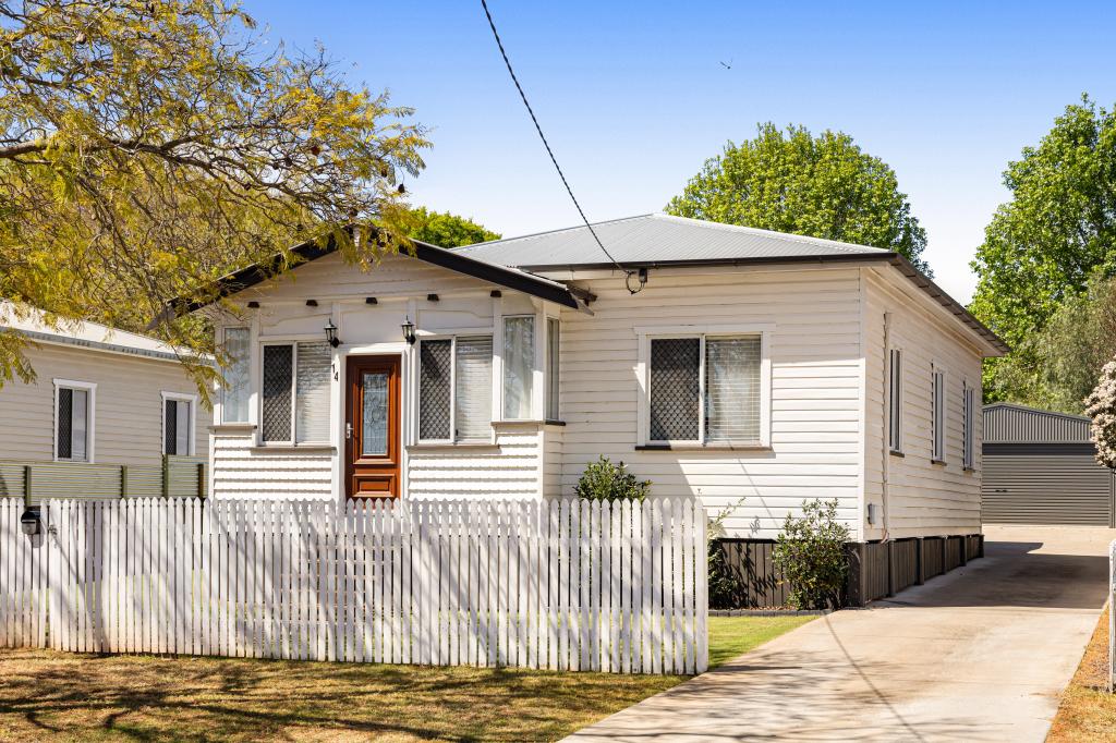 14 Louisa St, South Toowoomba, QLD 4350