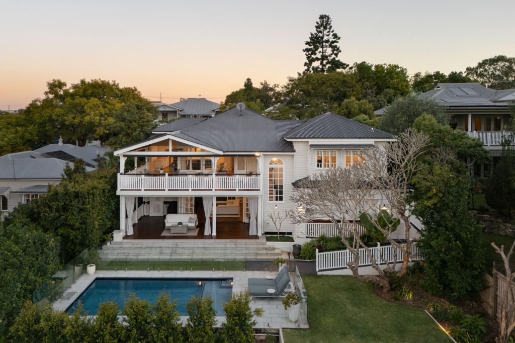 31 Gladstone St, Indooroopilly, QLD 4068