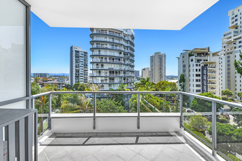 701/18 CYPRESS AVE, SURFERS PARADISE, QLD 4217