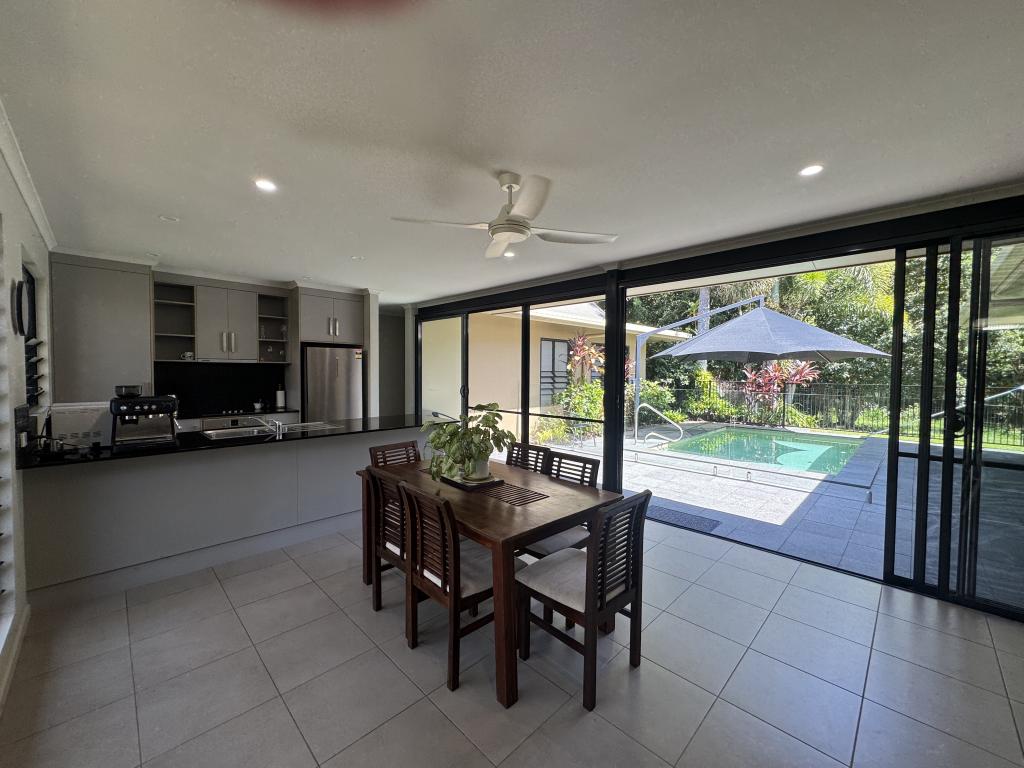 2/34 Mariner Dr, South Mission Beach, QLD 4852