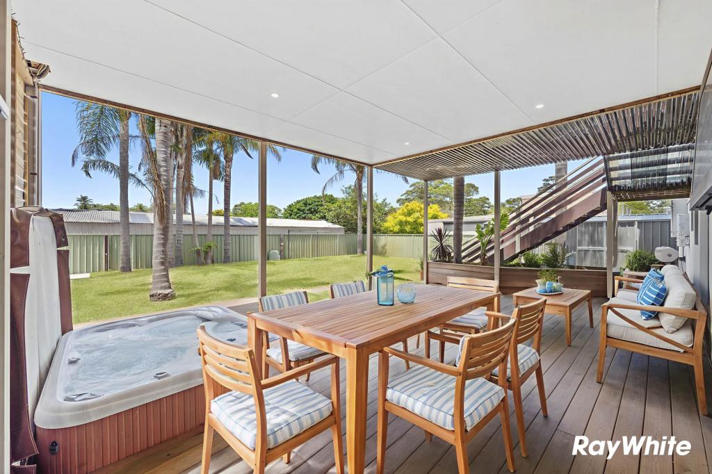 8 Clarke St, Broulee, NSW 2537