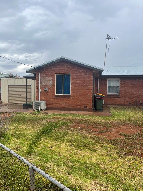 7 SHARD CRES, WHYALLA STUART, SA 5608