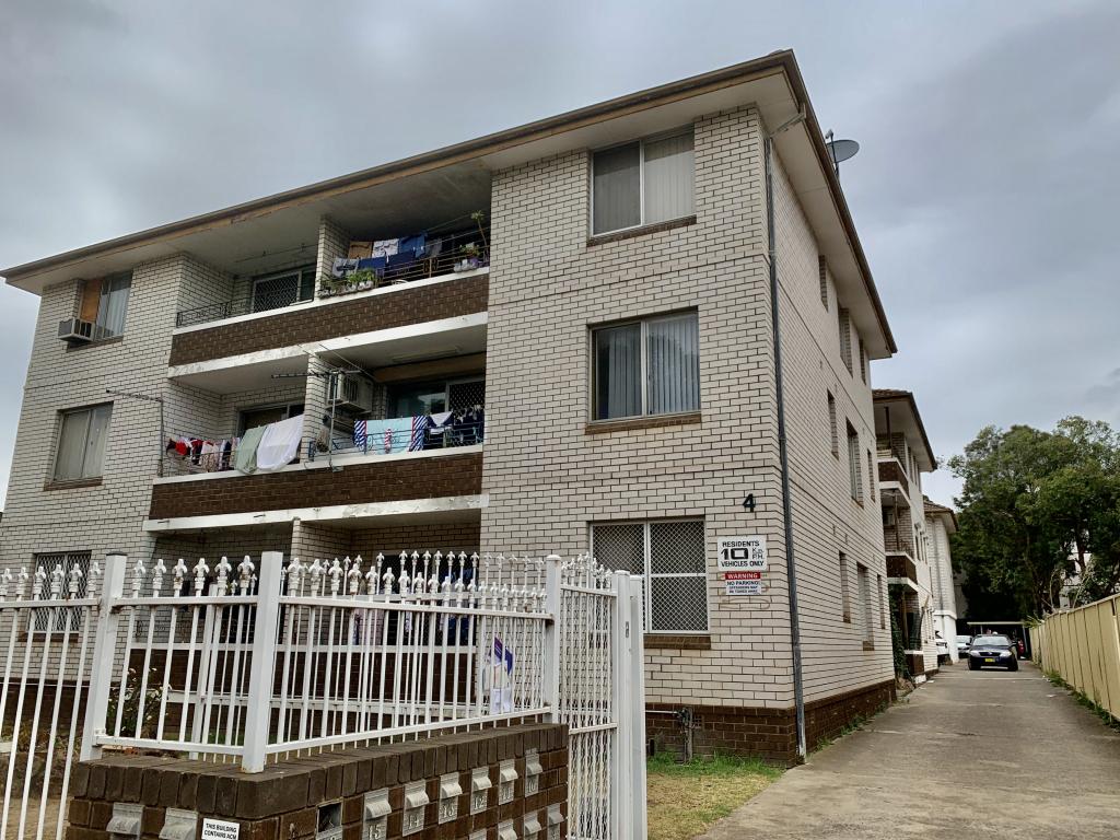 10/4 MCBURNEY RD, CABRAMATTA, NSW 2166