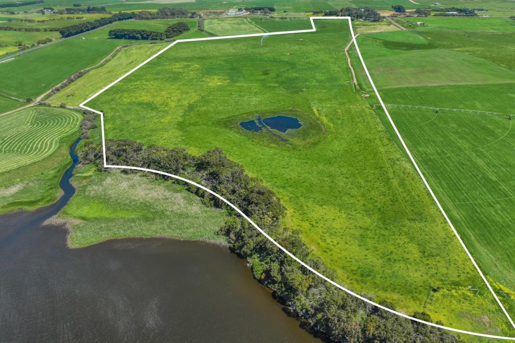 645 Hopkins Point Rd, Warrnambool, VIC 3280