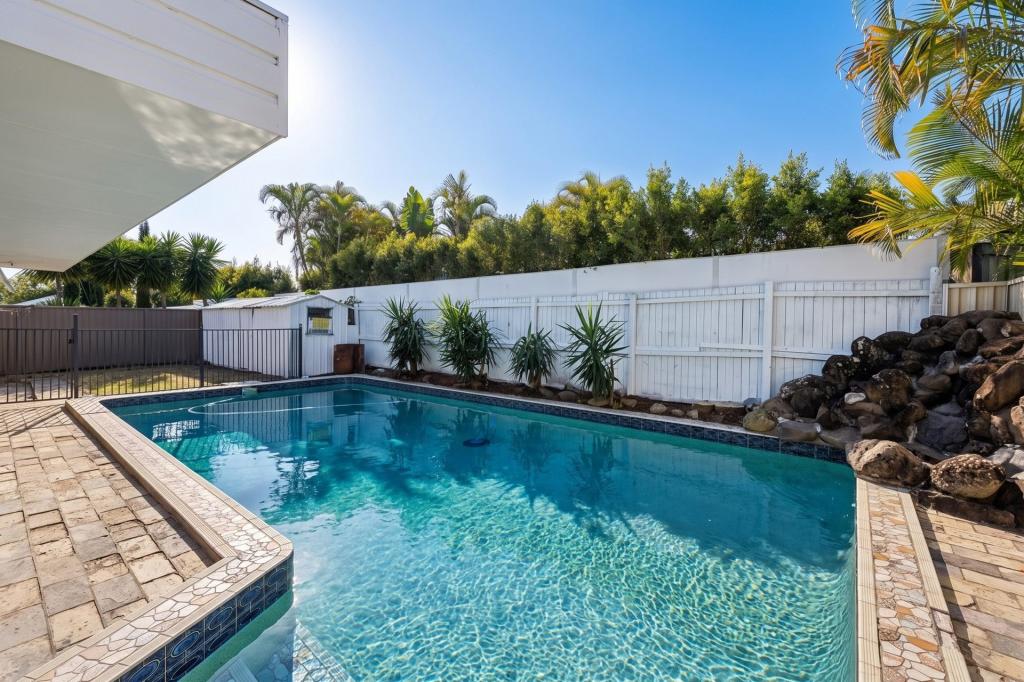 66 Allambi Ave, Broadbeach Waters, QLD 4218