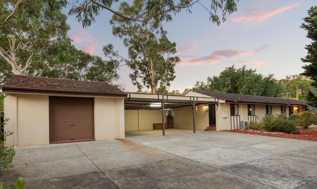 13 Trestrail Ave, Roleystone, WA 6111